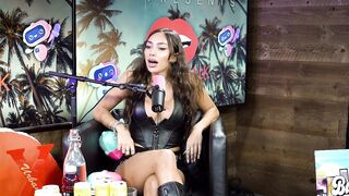 SISI ROSE IS SINGLE & SHOWS OFF HER FRESH BREASTS