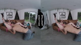 UP CLOSE VR - U See Your Old College Buddy Screw Your Excited Wife Lauren Phillips - CUCKOLD POV