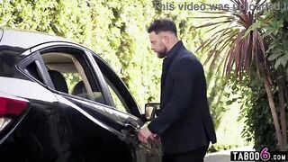 Virgin teen stepdaughter caught by her stepdad trying to hook up