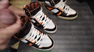 Spunk fountain on uncommon Osiris NYC 83 Ultra