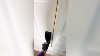 Large Butt White Pawg Bangs Clown To Get Back At Her Useless Baby Dad
