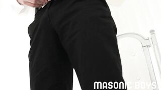 MasonicBoys - Cute twink Apprentice Noah White blowing his biggest load