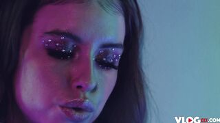 Skinny Honey Eden Ivy Tempting Vibe Caught on Camera
