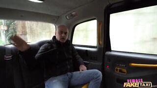 I love to screw MARRIED STUDS in my Taxi - Female Fake Taxi