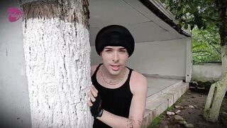 Latin babe Granny Convinces Crook to Try Knob Jointly Instead of Stealing It