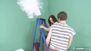 Jade Dunn Gets Her Faced Painted with Cum After a Sexy Screw