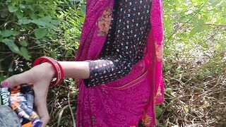 Jangal mai bhabhi ko pataya aur chudai ki
