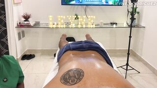 Underestimated Fun - Nice-looking Lalin girl Gives a Peculiar Glad Ending Massage