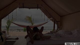 My beach adventure on vacation - intimate screw