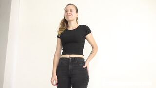 Czech teen at her 1st casting