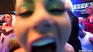 Lesbian babes eating their cunts in public