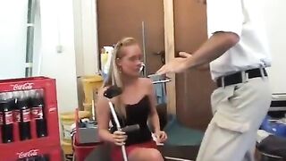 Komm Pueppchen tu mal nicht so