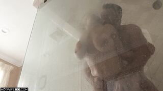 Curvy Squirting Payton Preslee Has Him Coming Back for Greater quantity