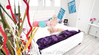 SPYFAM – Stepdad Catches Golden-haired Webcamming