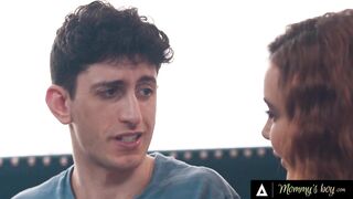 MAMA'S MALE - Nasty Stepmom Natasha Worthwhile Gave His Stepson Dong An Endurance Training