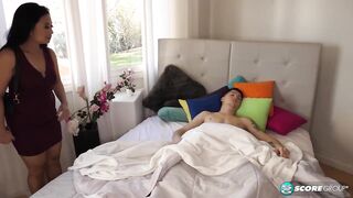 Anal in the morning with Favourable Starr
