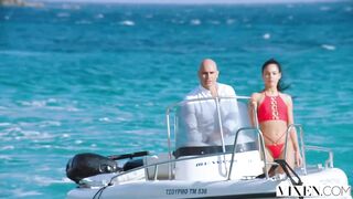 VIXEN Latin chick Sugar Baby Satisfies Her Dad On Vacation