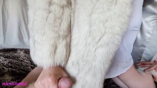 sexy mommy with lengthy labia bangs her lover in a furry coat