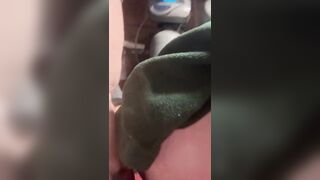 Amateur sex cum gulp