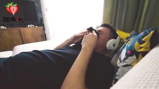 I Visit My Cousin, Smell Her Hair, and That babe Makes Me Feel Fine with Her Feet!