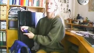 Twat fingering and dildoing