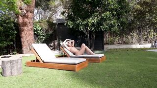Excited step sis sunbathes undressed