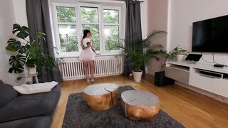 Summer Heat starring Carolina Guerrero (2D)