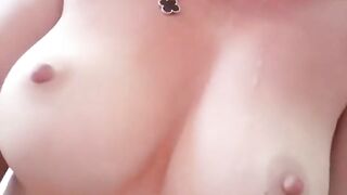 568173250652151808.mp4