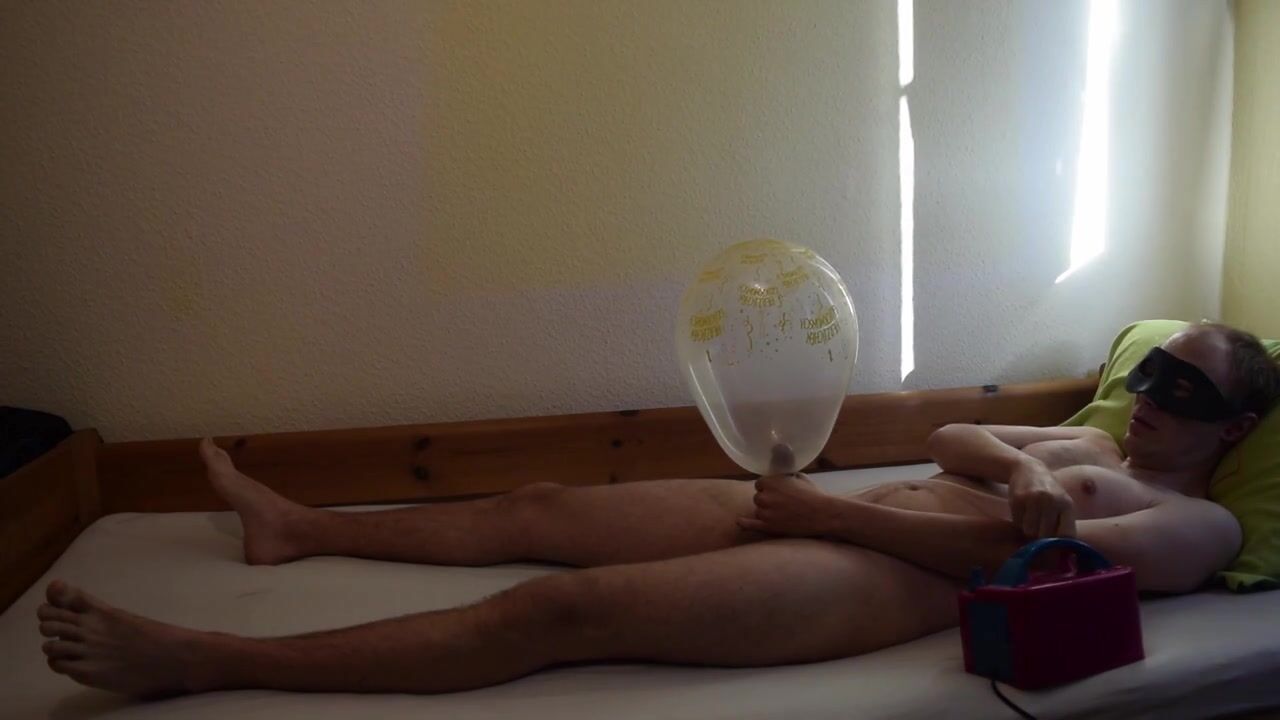 blowing up balloon on my rod until it pop