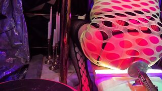 Hardcore butt widening with toy enjoyment xxx