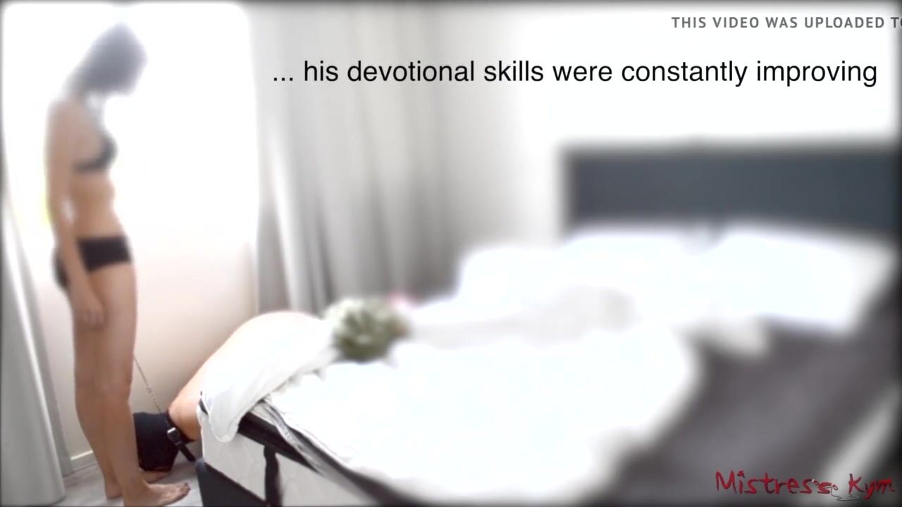 Femdom worship Sub unconditionally likes his Mistresse