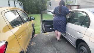 Hawt Summer Cranking Struggle Stripped & Perspired in the Drivers Seat