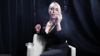Seductive Smokin' with a Older Lady 8 Min