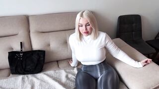 Stepmom mistakenly sent me a provocative clip! This babe just wanted to screw.