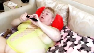Toys masturbating her large twat 10