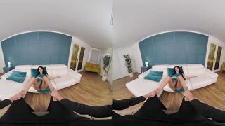 After Super Party Rossa Vaxx Needs Carnal Feet Massage