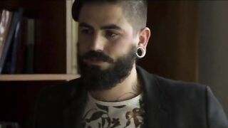 Hipster Teen Cuckold 3some