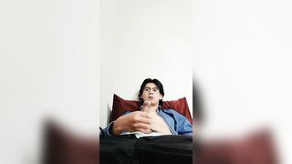 Masturbating previous to going to work (homosexual)