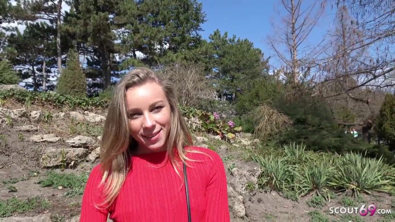 german scout Slim College Emily Entice to Screw
