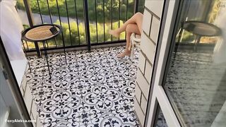 Omg! Eager Surprise Filled My Throat with Hawt Cum!