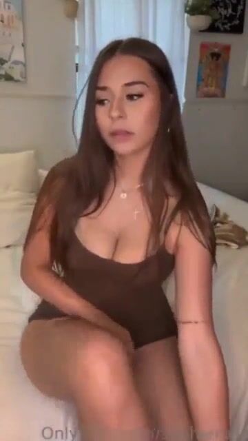 Sophie Naked