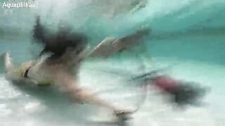 Aquaphilias- Kelli Curtis Jerri Lynn Sexy Lesbo Cutie Angel SCUBA Experience Underwater Giving a kiss, Grinding, and Bubbles
