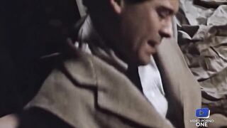 Marilyn Jess, jolie golden-haired enlevée pour une partie de sexe hard