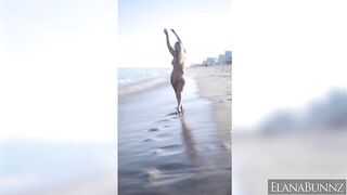 Sexy Hot Golden-haired Beach Oiling Session