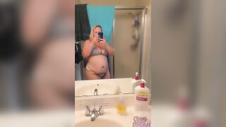 Weigh and Measure big beautiful woman Feedee Gainer