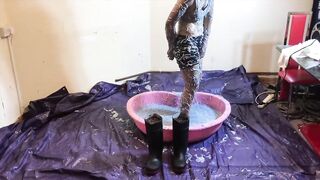 Gal Messed up with Spaghetti Gunge and Mud, Wam, Splosh (Fully Dressed)