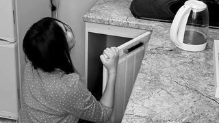 My sexually excited stepmom screwed a locksmith and then woke up. ha-ha-ha