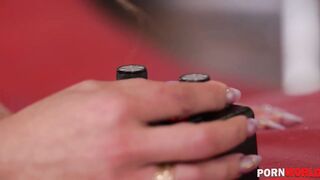 {New} Shalina Devine Concupiscent mother I'd like to fuck Shalina Devine Experiments with Mechanical Sex Toys GP2393 (26-07-2022)