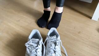 Air Power 1 shoeplay and sock POV