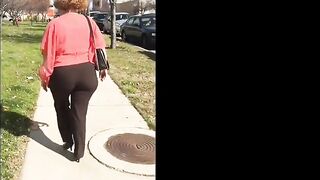 MASSIVE ASS PAWG mother I'd like to fuck